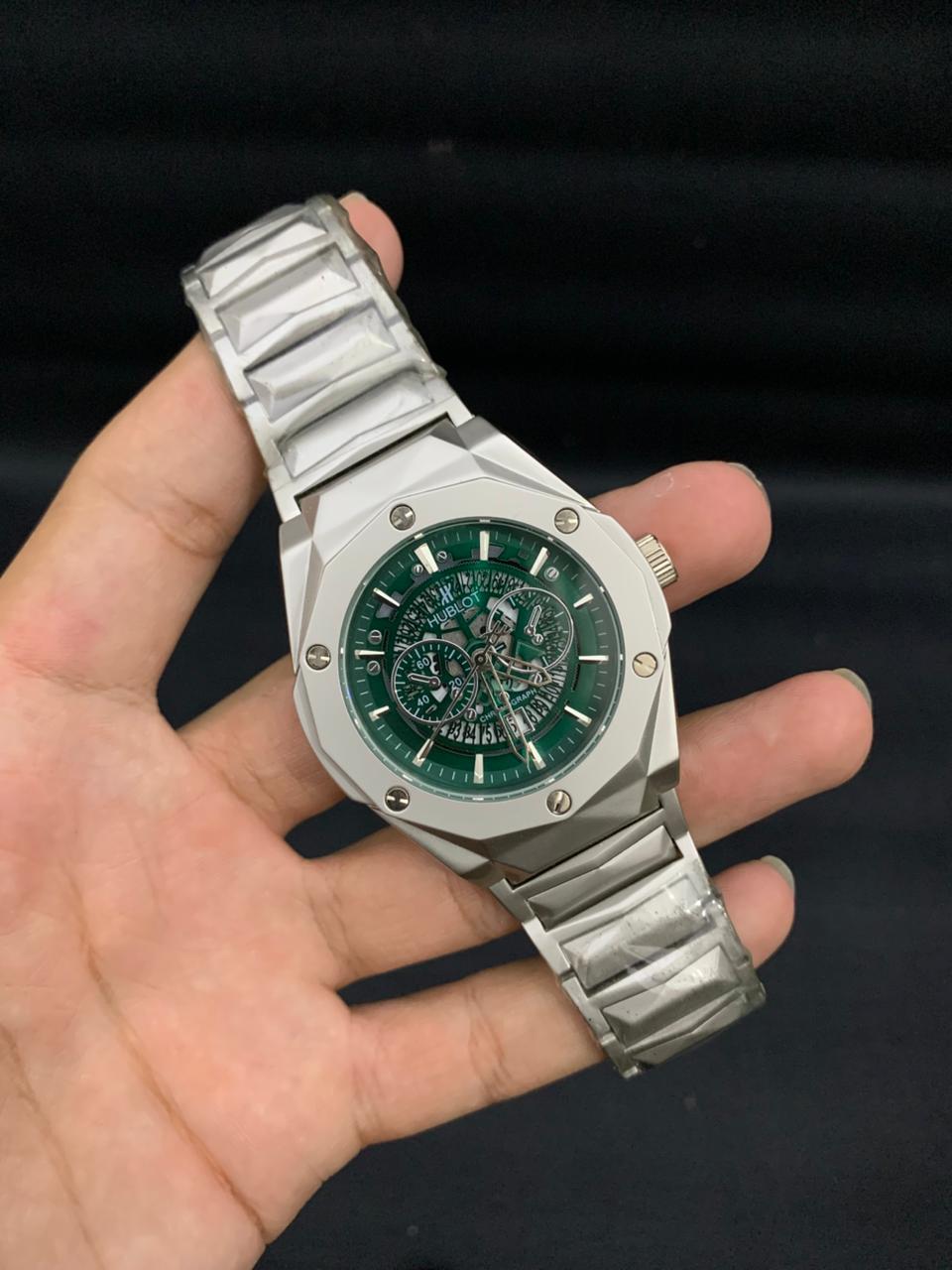 HB3 Green Dails Stainless Steel Watch For Men In Pakistan