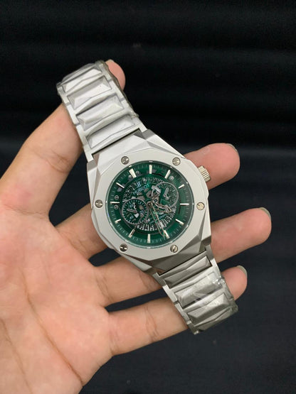 HB3 Green Dails Stainless Steel Watch For Men In Pakistan