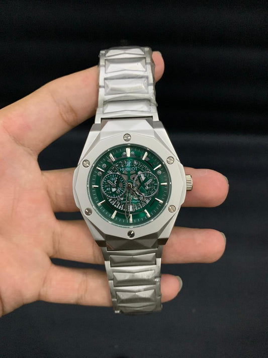 HB3 Green Dails Stainless Steel Watch For Men In Pakistan